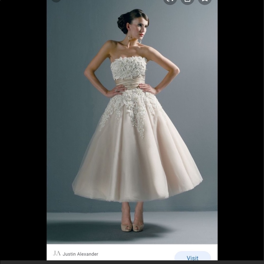 Strapless Sweetheart Neckline Slim Ball Gown with Exposed Boning